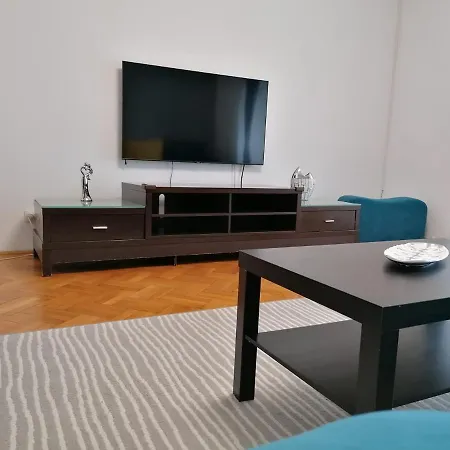 Apartment Selens *